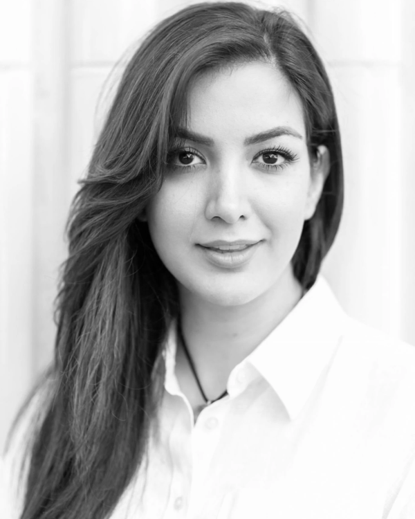 Portrait of Mahsa Behzadi