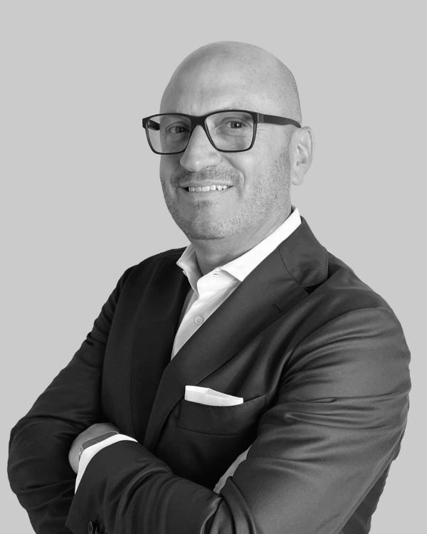 Portrait of Markus Menzl